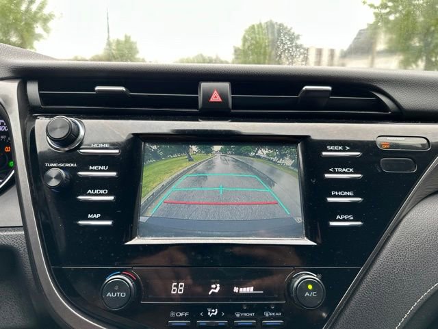 Used 2019 Toyota Camry SE FWD image 32