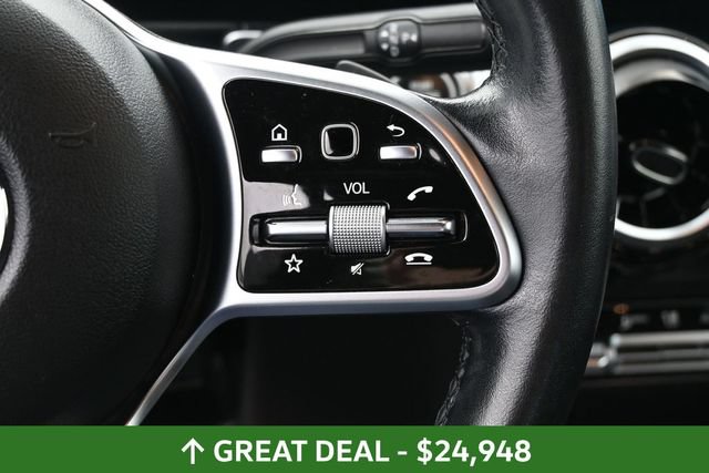 Used 2023 Mercedes-Benz GLB 250 4MATIC image 34