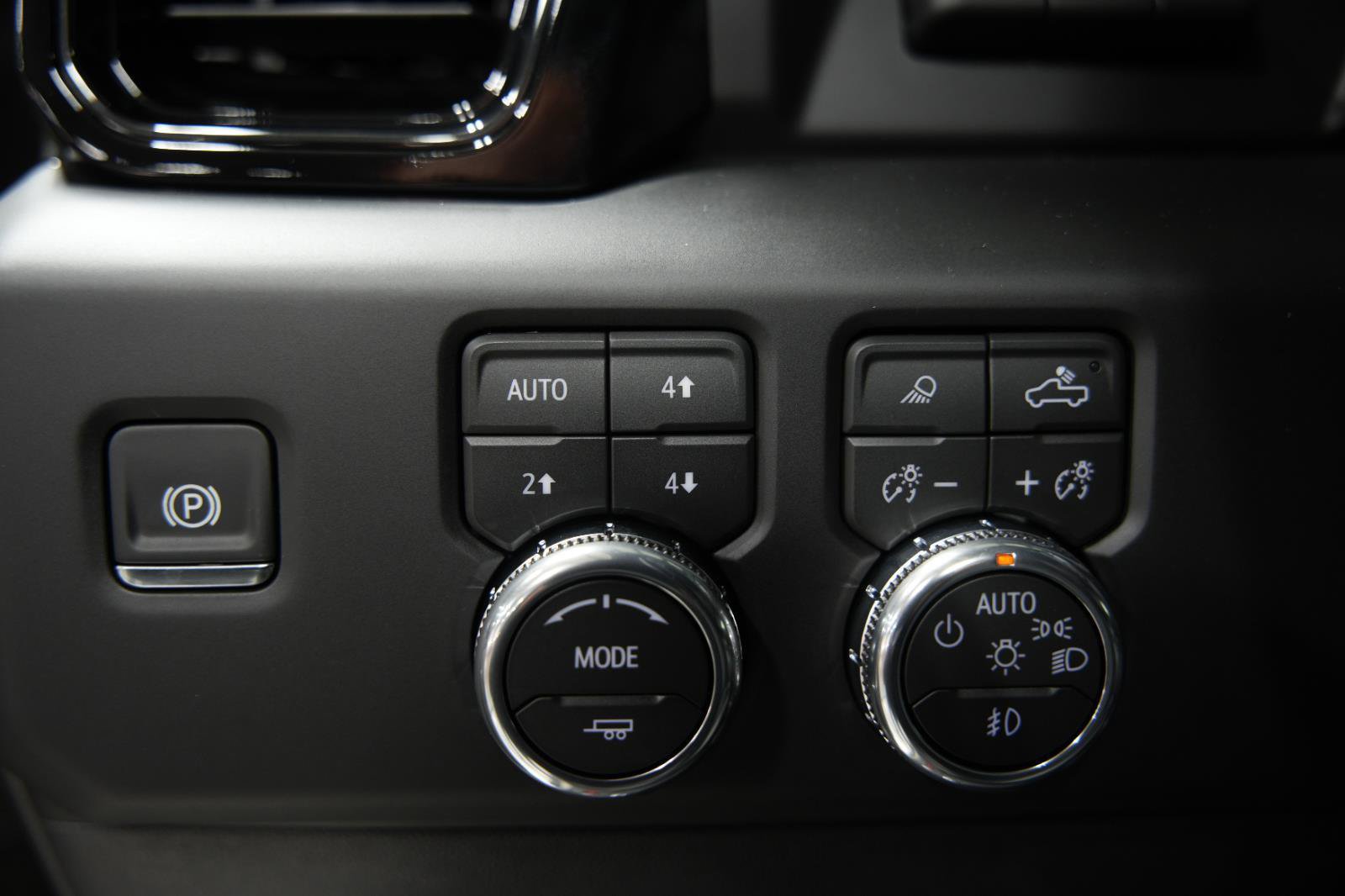New 2026 GMC Sierra 1500 AT4 w/ AT4 Premium Package AWD/4WD image 33
