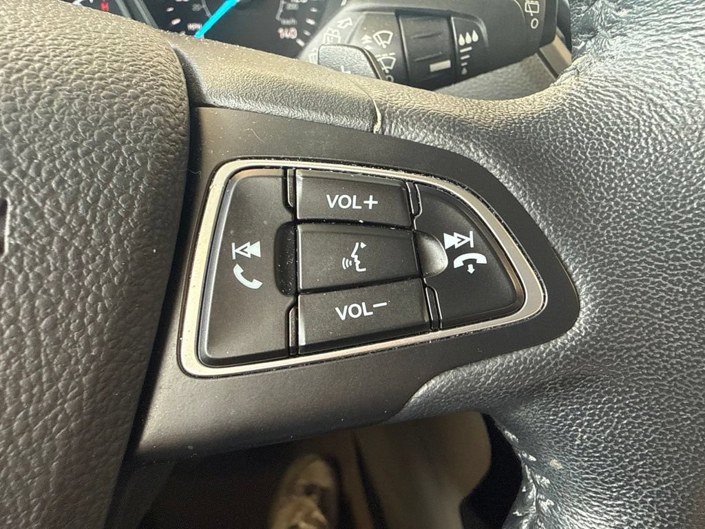 Used 2017 Ford Escape Titanium AWD/4WD image 19