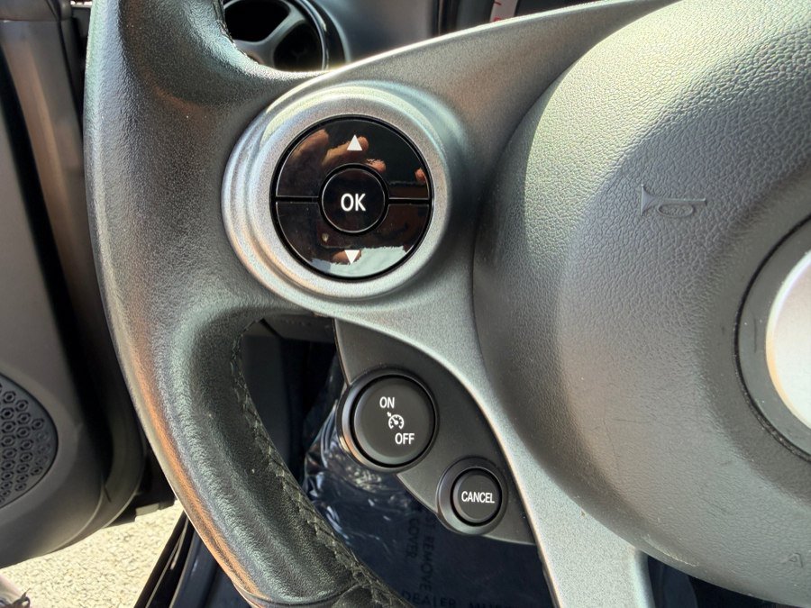 Used 2018 smart fortwo electric drive RWD image 13
