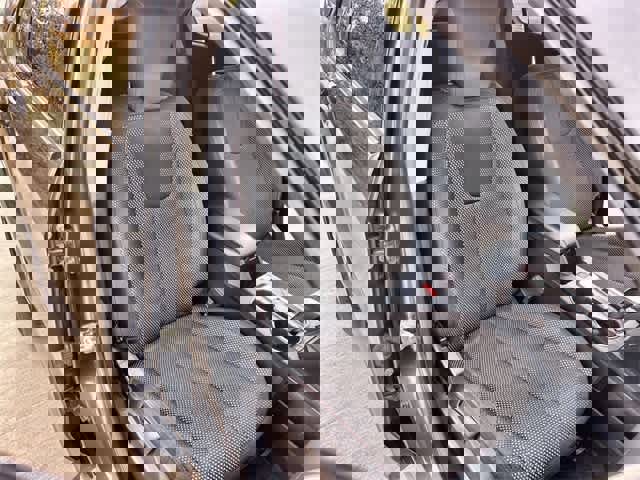 Used 2012 Chevrolet Equinox LT w/ Driver Convenience Package image 12