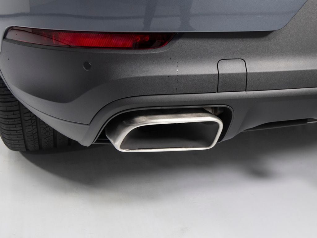 New 2026 Porsche Cayenne Coupe AWD/4WD image 41