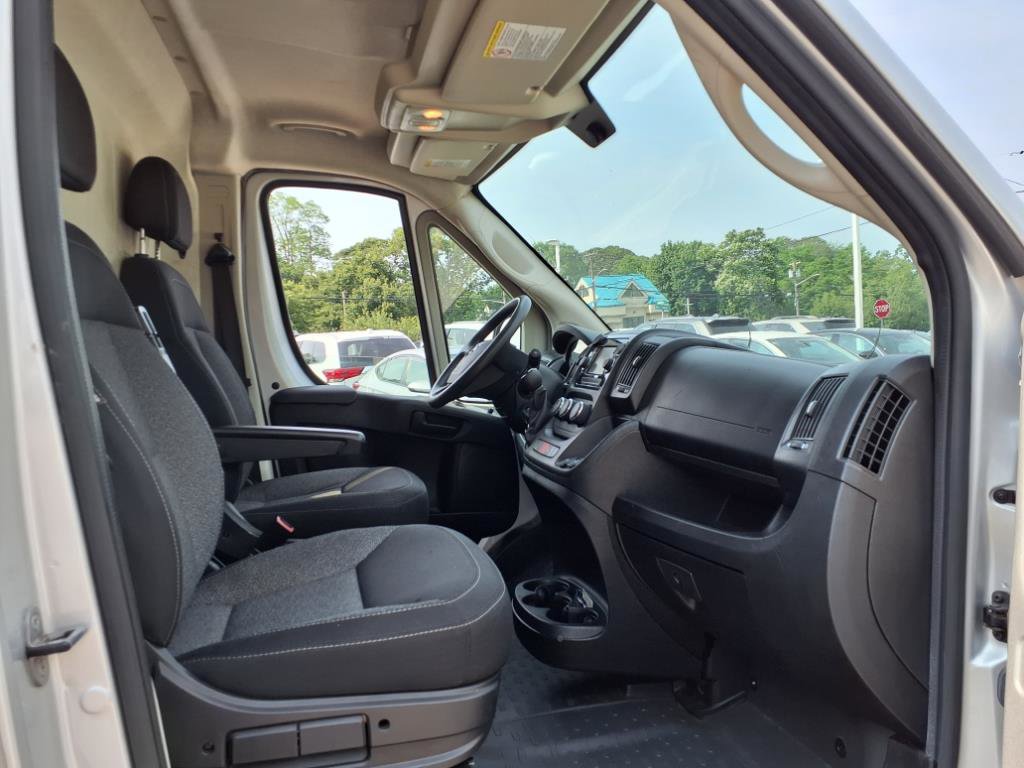 Used 2019 RAM ProMaster 2500 w/ Interior Convenience Group image 28