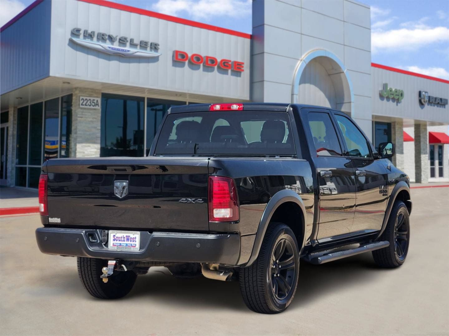 Used 2022 RAM 1500 Warlock w/ Electronics Group AWD/4WD image 5