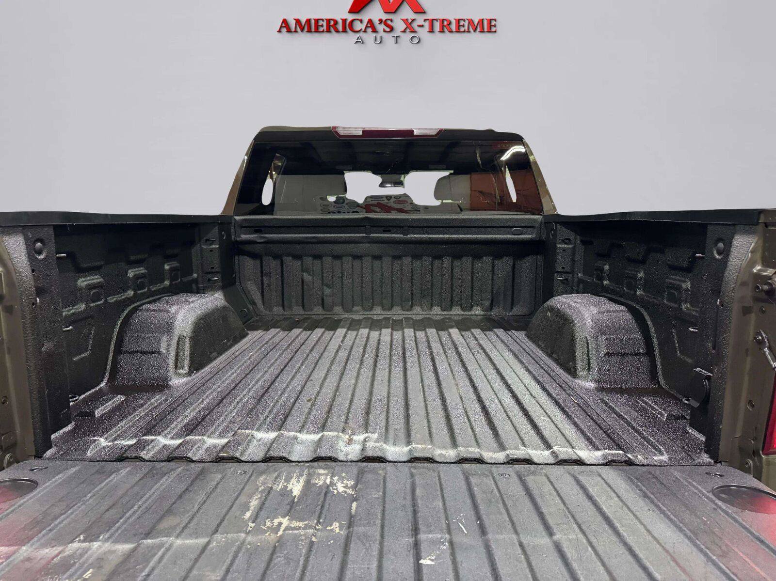 Used 2023 Chevrolet Silverado 1500 LT AWD/4WD image 63