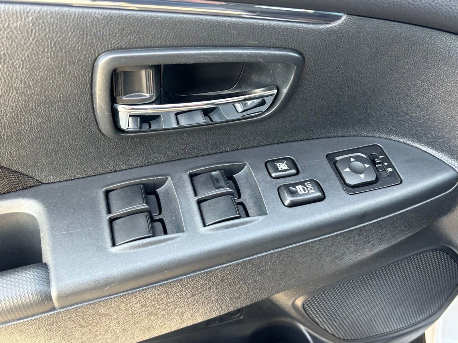 Used 2024 Mitsubishi Outlander Sport ES image 13