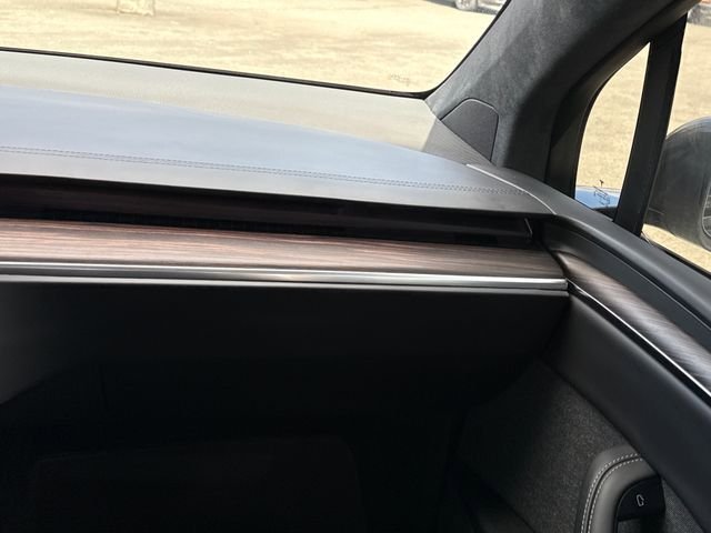 Used 2024 Tesla Model X AWD/4WD image 27