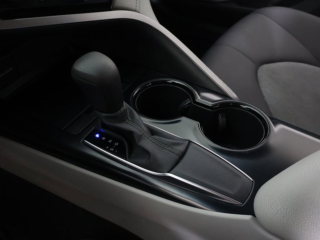 Used 2020 Toyota Camry LE w/ Convenience Package image 46