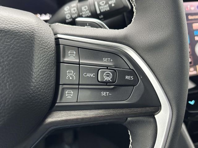 New 2026 Jeep Grand Cherokee Limited w/ Limited Altitude Package AWD/4WD image 22