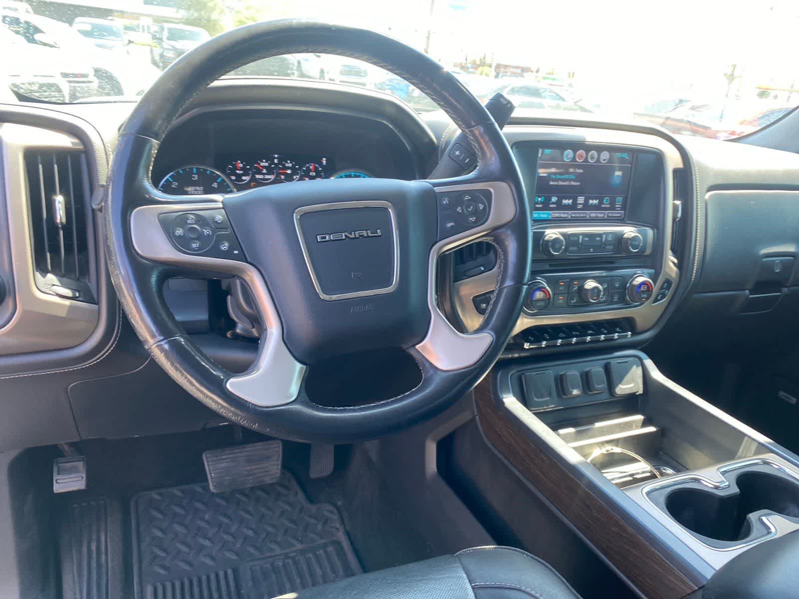 Used 2017 GMC Sierra 1500 Denali AWD/4WD image 10