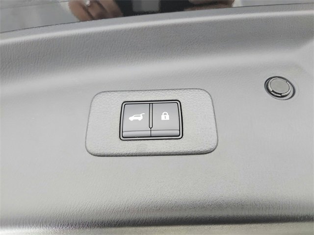 Used 2024 Nissan Armada Platinum w/ Cargo Package image 48