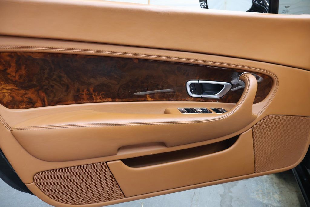 Used 2010 Bentley Continental GT Speed w/ Convenience Specification Pkg image 15