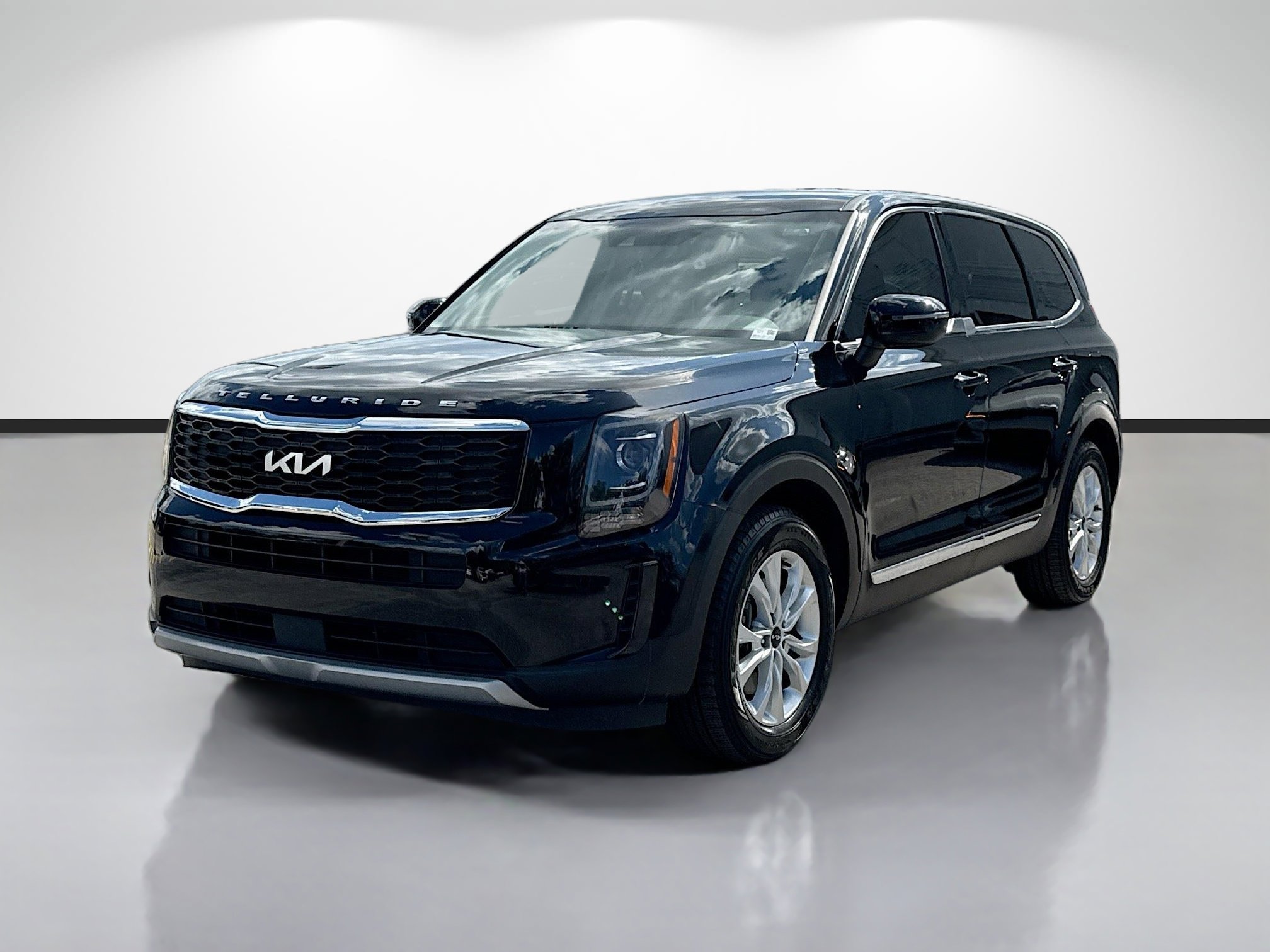 Used 2022 Kia Telluride LX FWD image 7