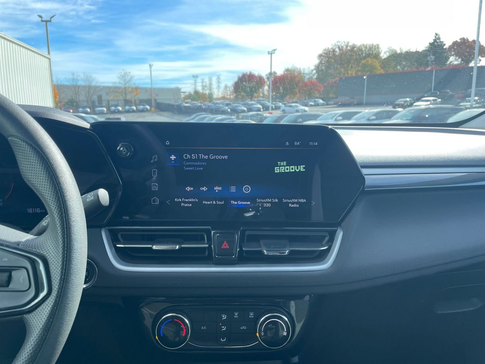 Used 2025 Chevrolet TrailBlazer LT image 21