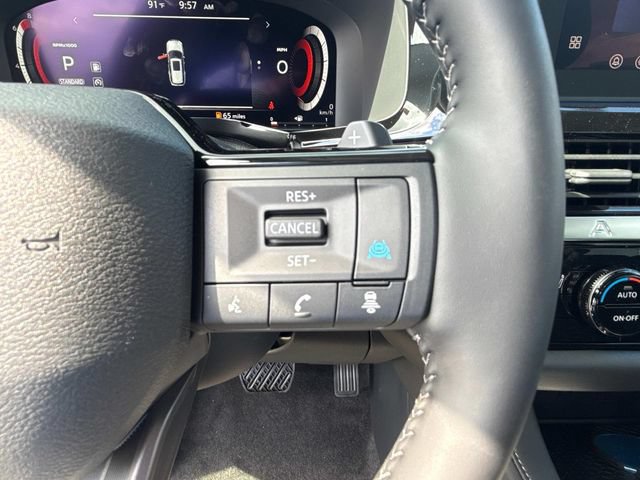 New 2026 Nissan Pathfinder SL w/ SL Premium Package FWD image 26