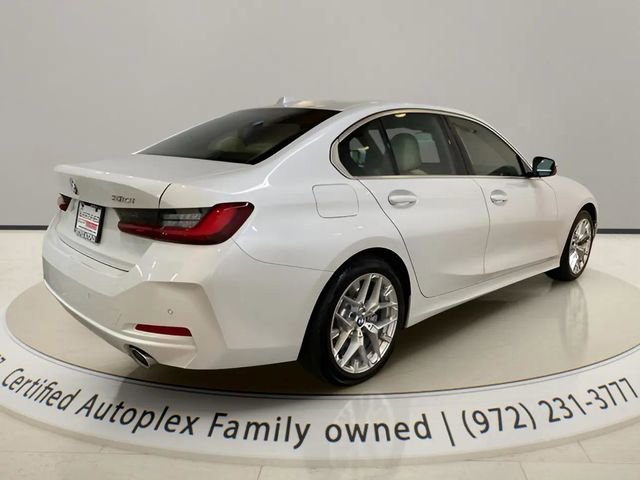 Used 2026 BMW 330i Sedan RWD image 5