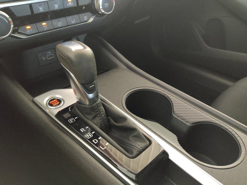 Used 2024 Nissan Altima 2.5 S FWD image 26