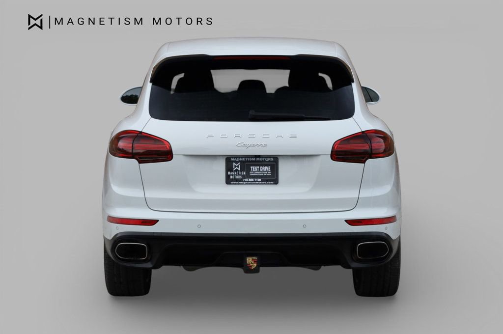 Used 2016 Porsche Cayenne image 8