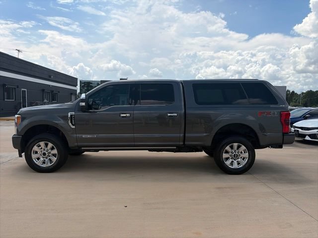 Used 2017 Ford F250 Platinum w/ Platinum Ultimate Package AWD/4WD image 3