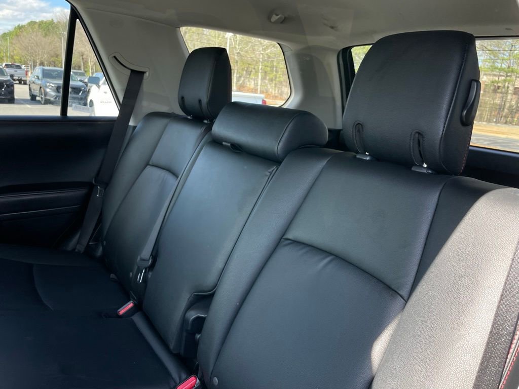 Used 2024 Toyota 4Runner TRD Off-Road Premium AWD/4WD image 40