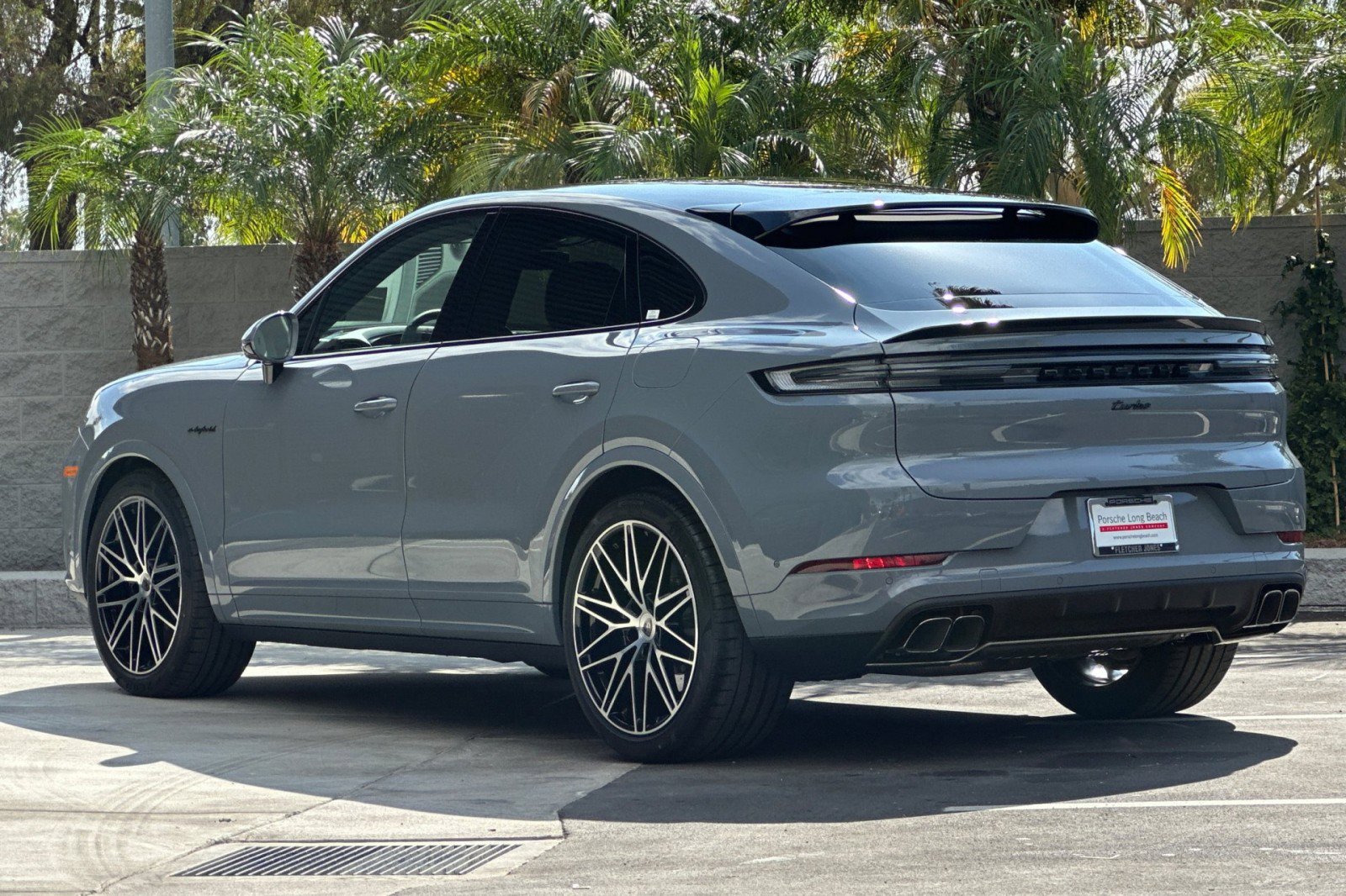 New 2026 Porsche Cayenne Turbo image 3