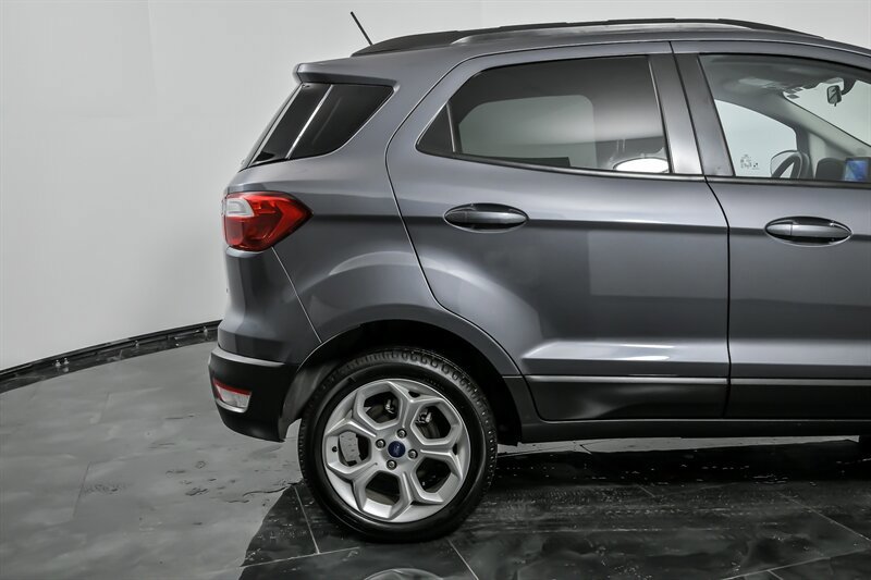 Used 2021 Ford EcoSport SE w/ SE Convenience Package image 11