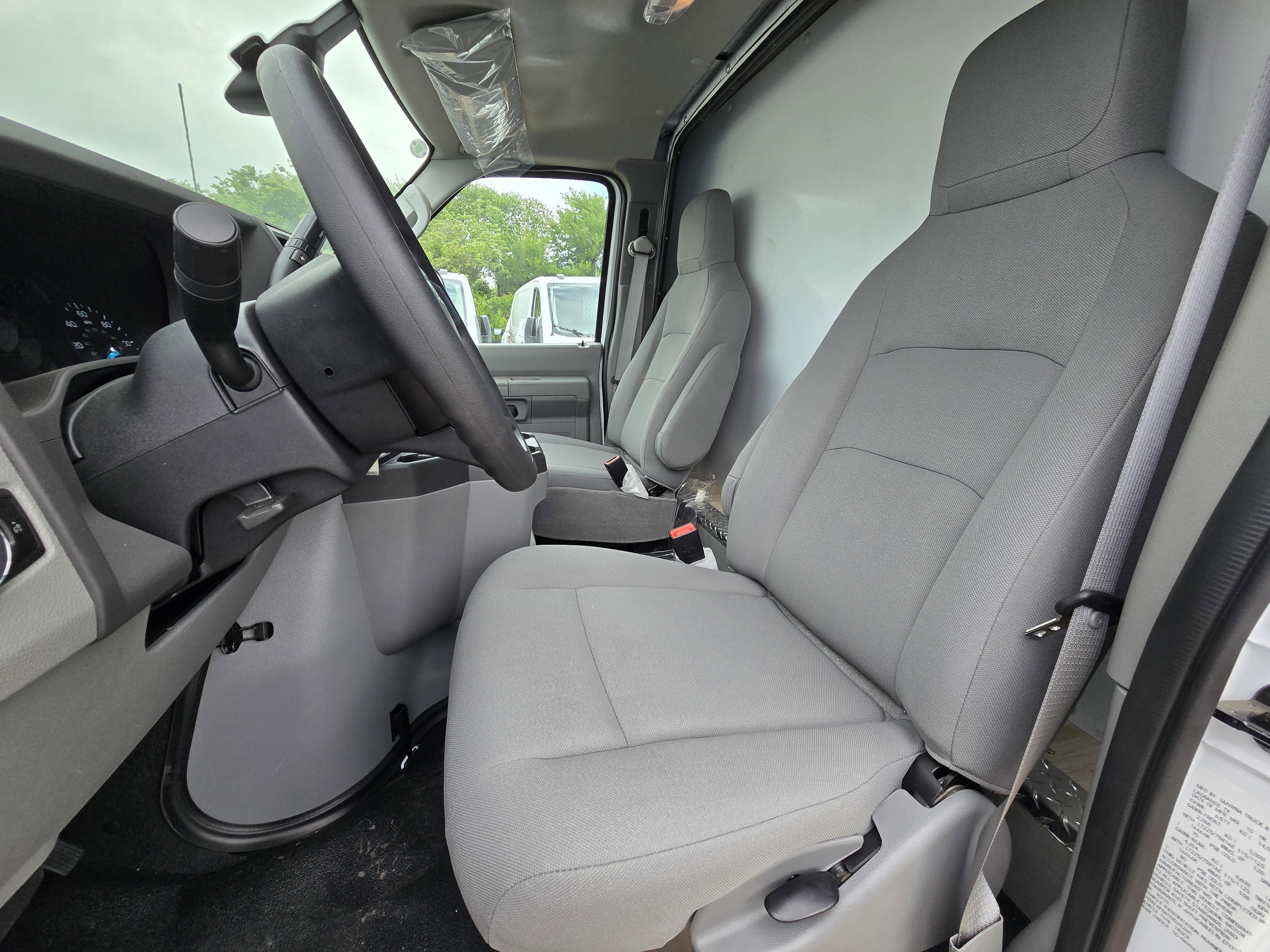 New 2026 Ford E-450 and Econoline 450 Super Duty w/ Power Equipment Group RWD image 13
