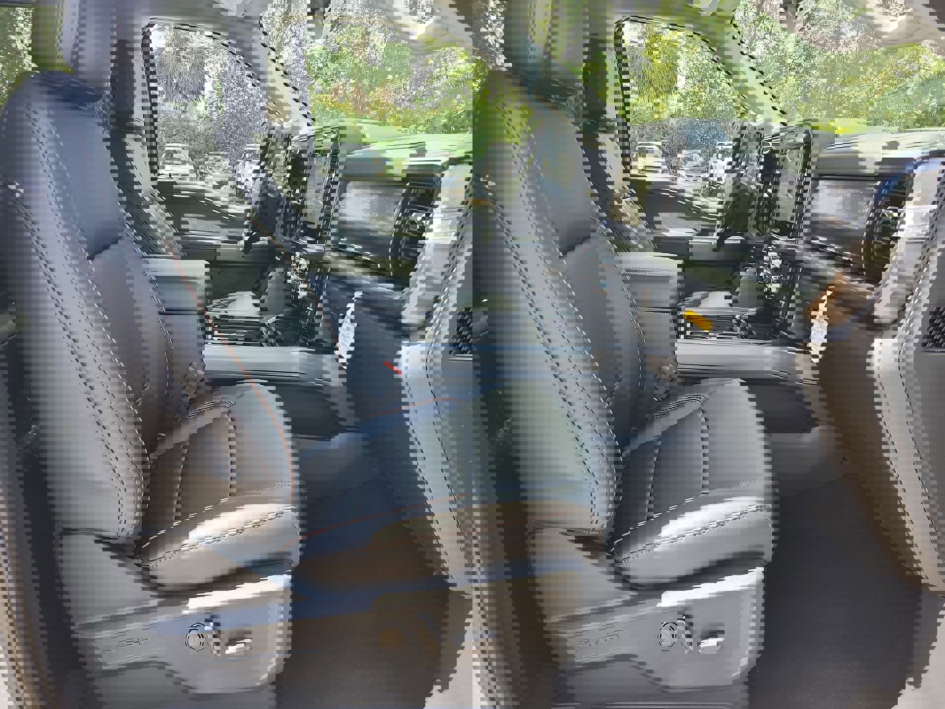 New 2026 Ford F250 Lariat image 18