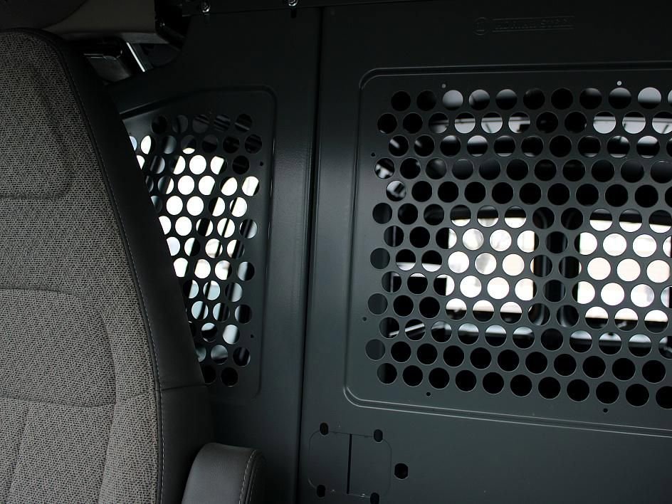 Used 2018 Chevrolet Express 2500 w/ Driver Convenience Package image 21