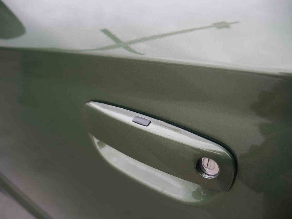 Used 2022 Dodge Charger SRT Hellcat w/ SRT Black Package image 10