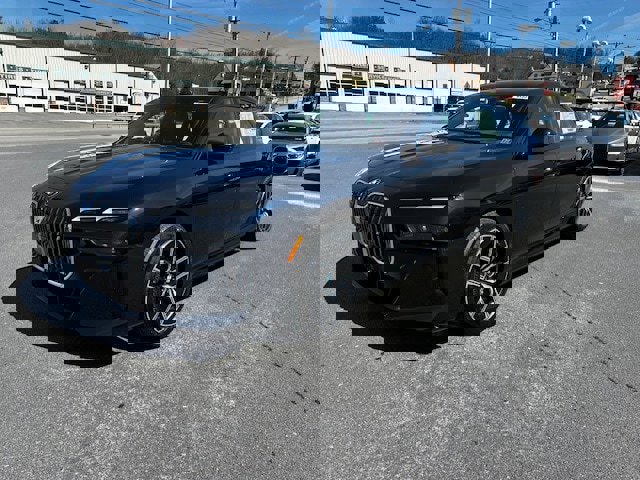 Certified 2024 BMW i7 xDrive60 image 3