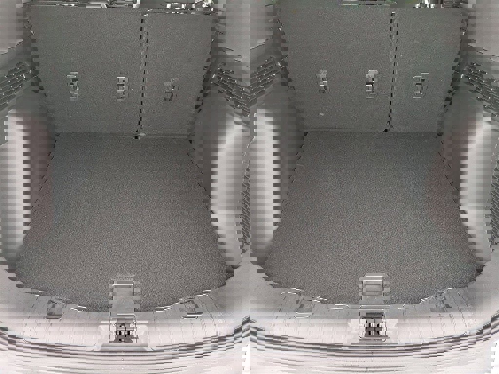 New 2026 Ford Escape ST-Line w/ Tech Pack #1 image 8