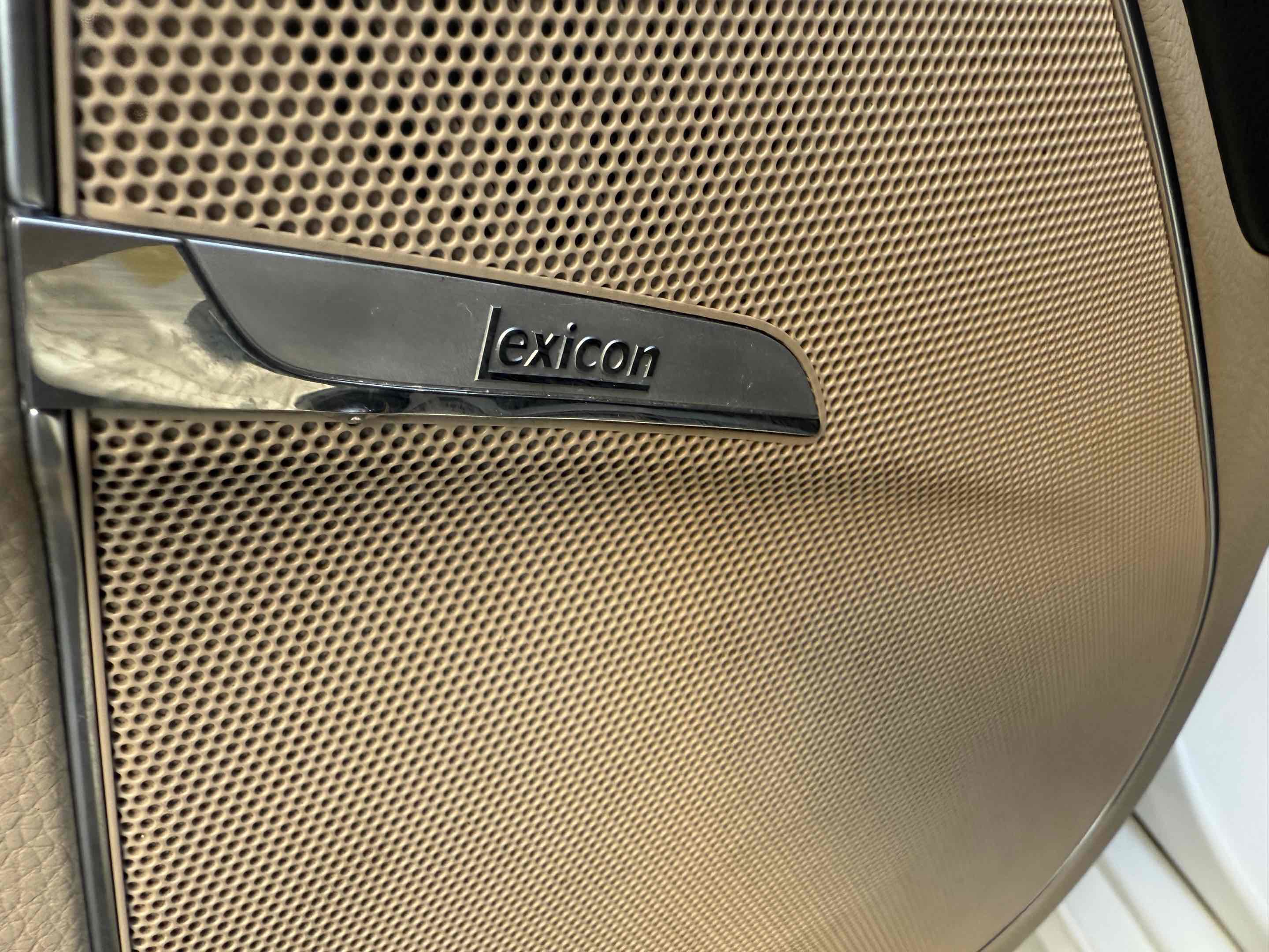 Used 2011 Hyundai Equus Ultimate image 34