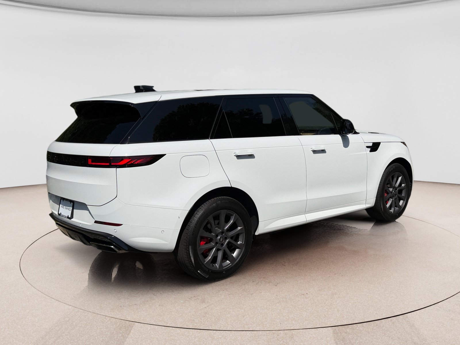 Used 2025 Land Rover Range Rover Sport Dynamic SE AWD/4WD image 5