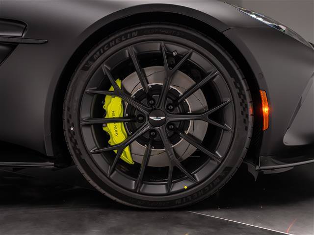 New 2026 Aston Martin V8 Vantage S RWD image 4