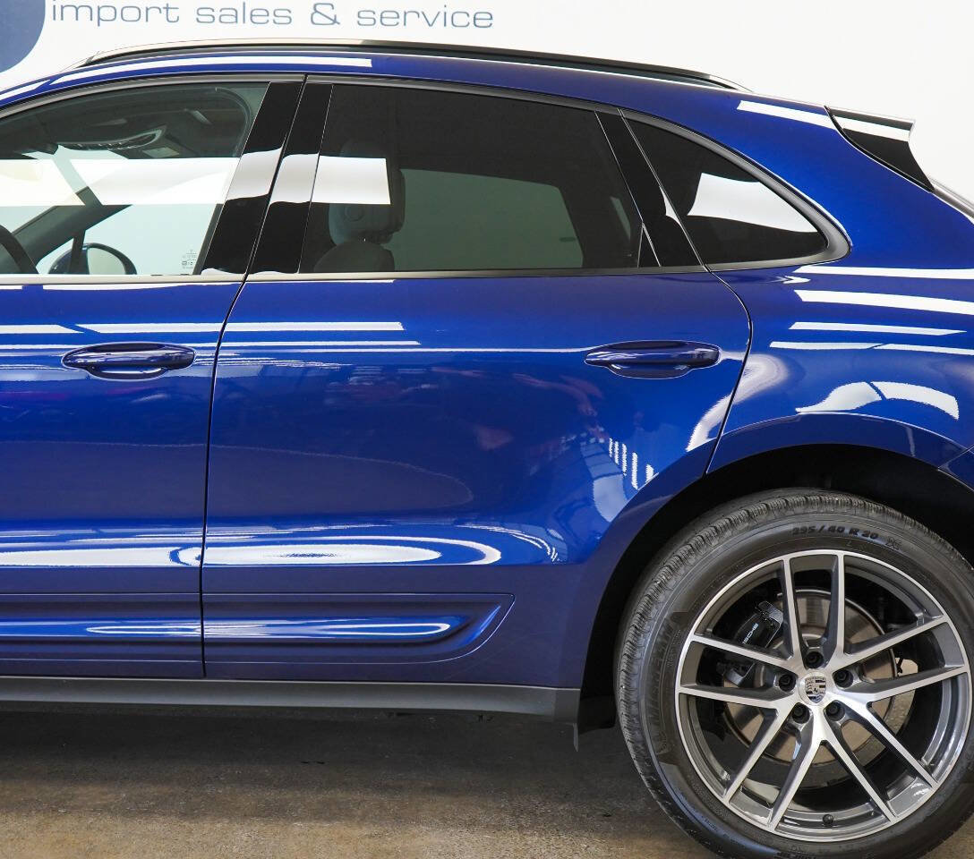 Used 2024 Porsche Macan image 10