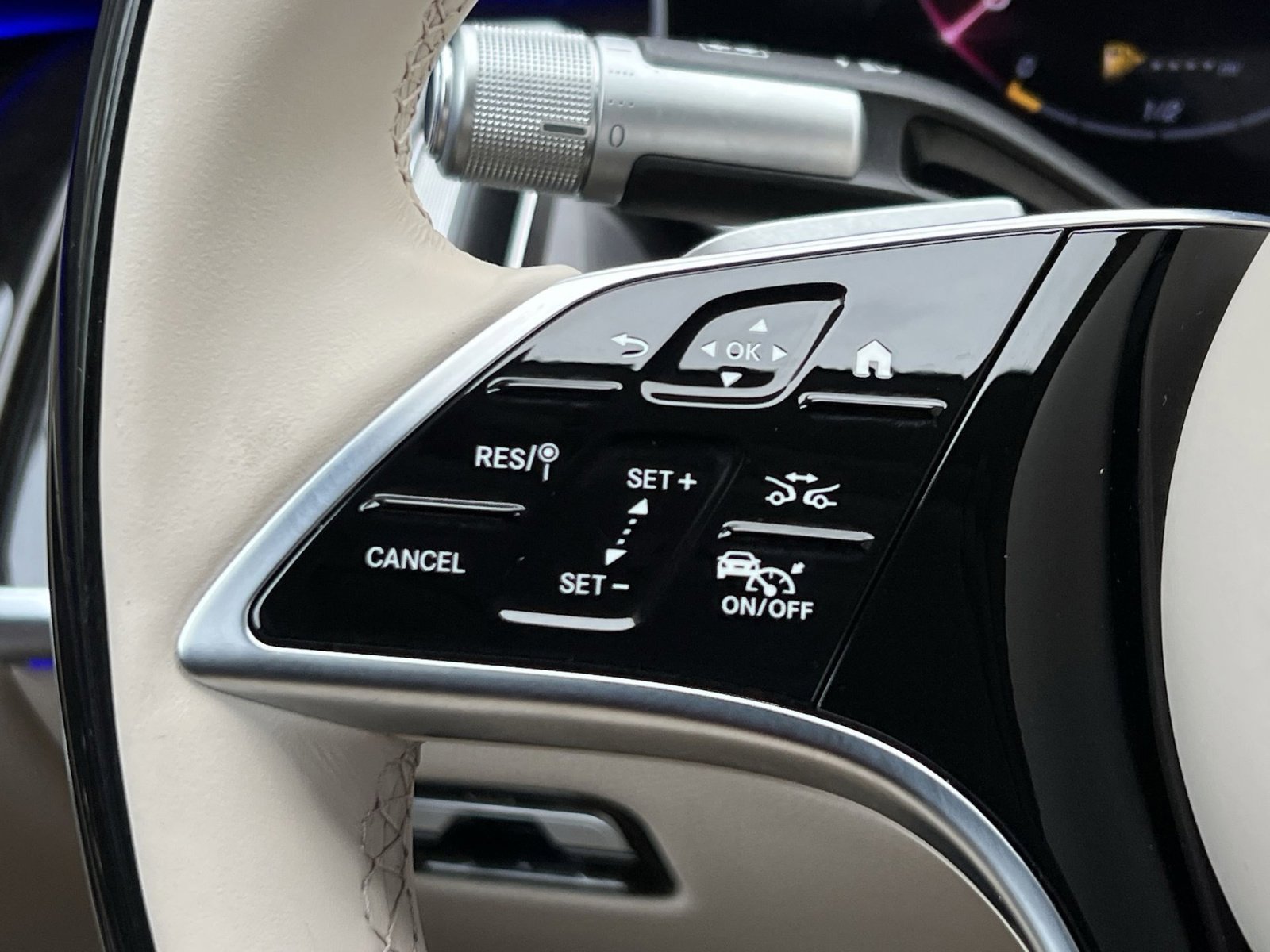 Certified 2024 Mercedes-Benz S 580 4MATIC Sedan image 31