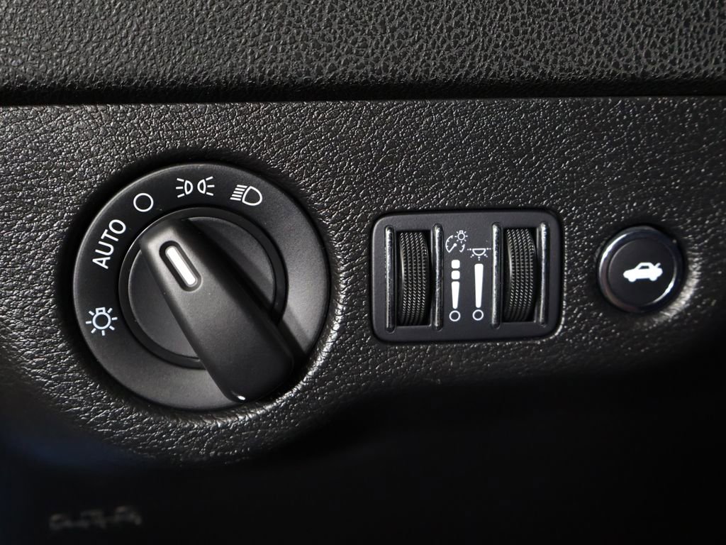 Used 2023 Dodge Charger GT image 34