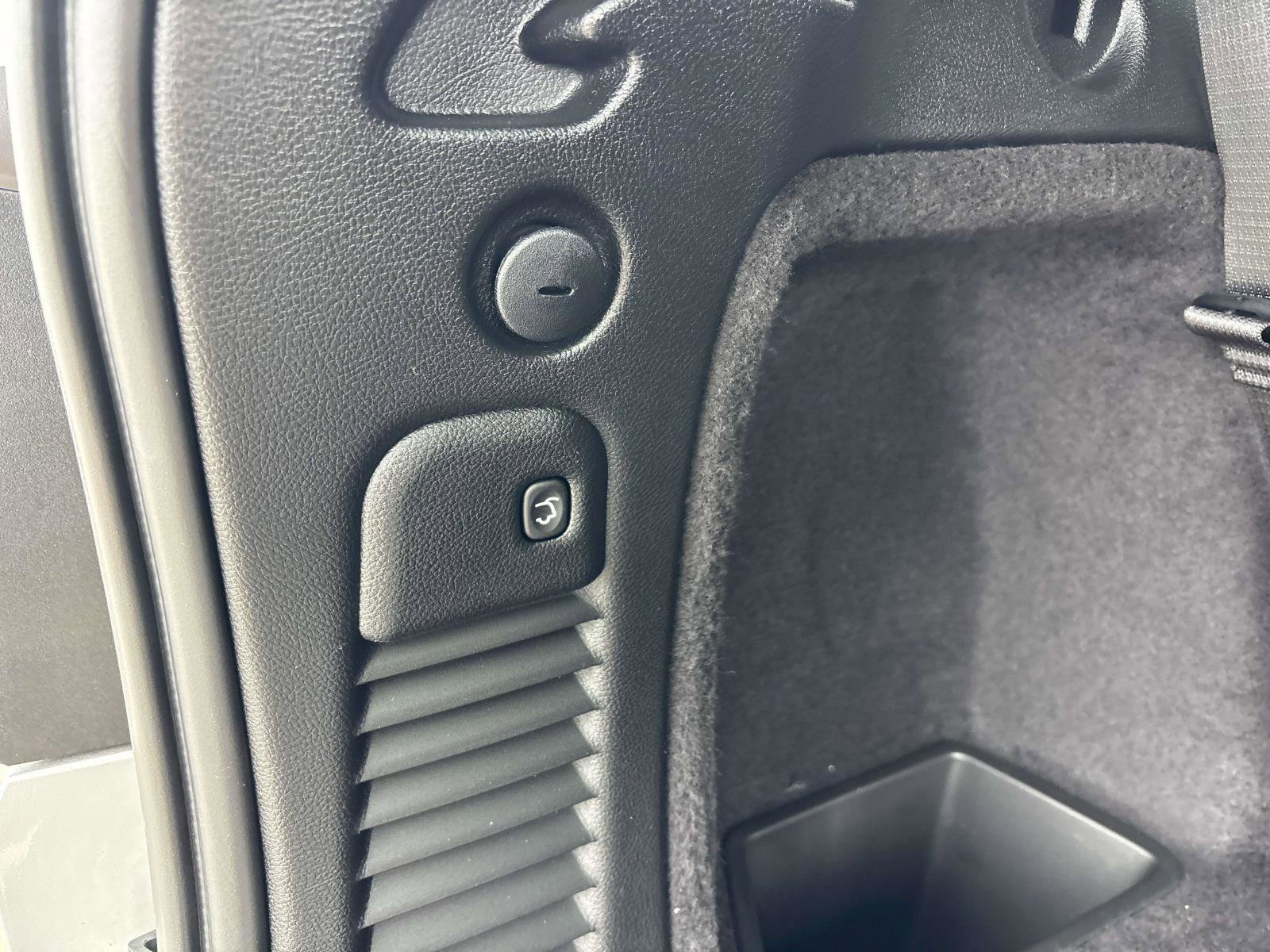 Used 2025 Dodge Durango SRT Hellcat w/ Black Package AWD/4WD image 16