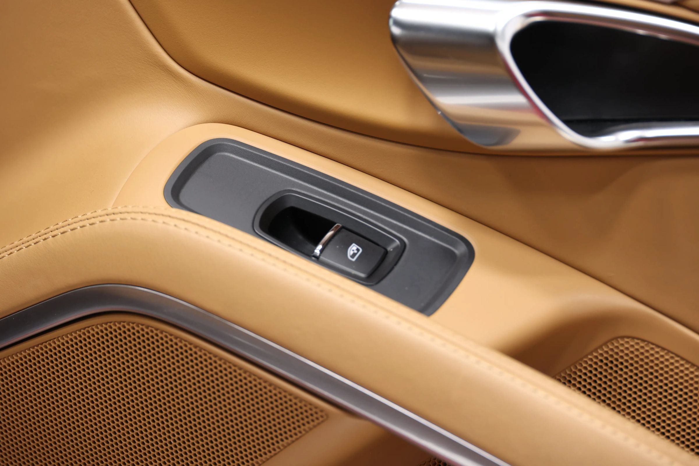 Used 2017 Porsche 718 Cayman S RWD image 64