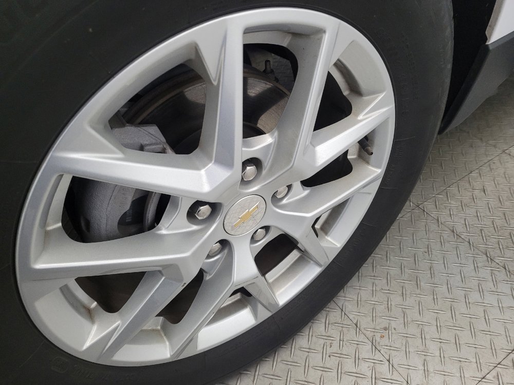 Used 2024 Chevrolet Equinox LT image 31
