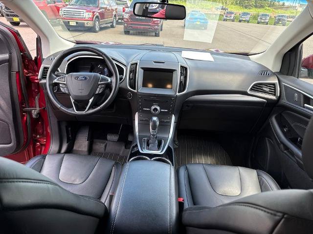 Certified 2018 Ford Edge Titanium w/ Technology Package AWD/4WD image 14