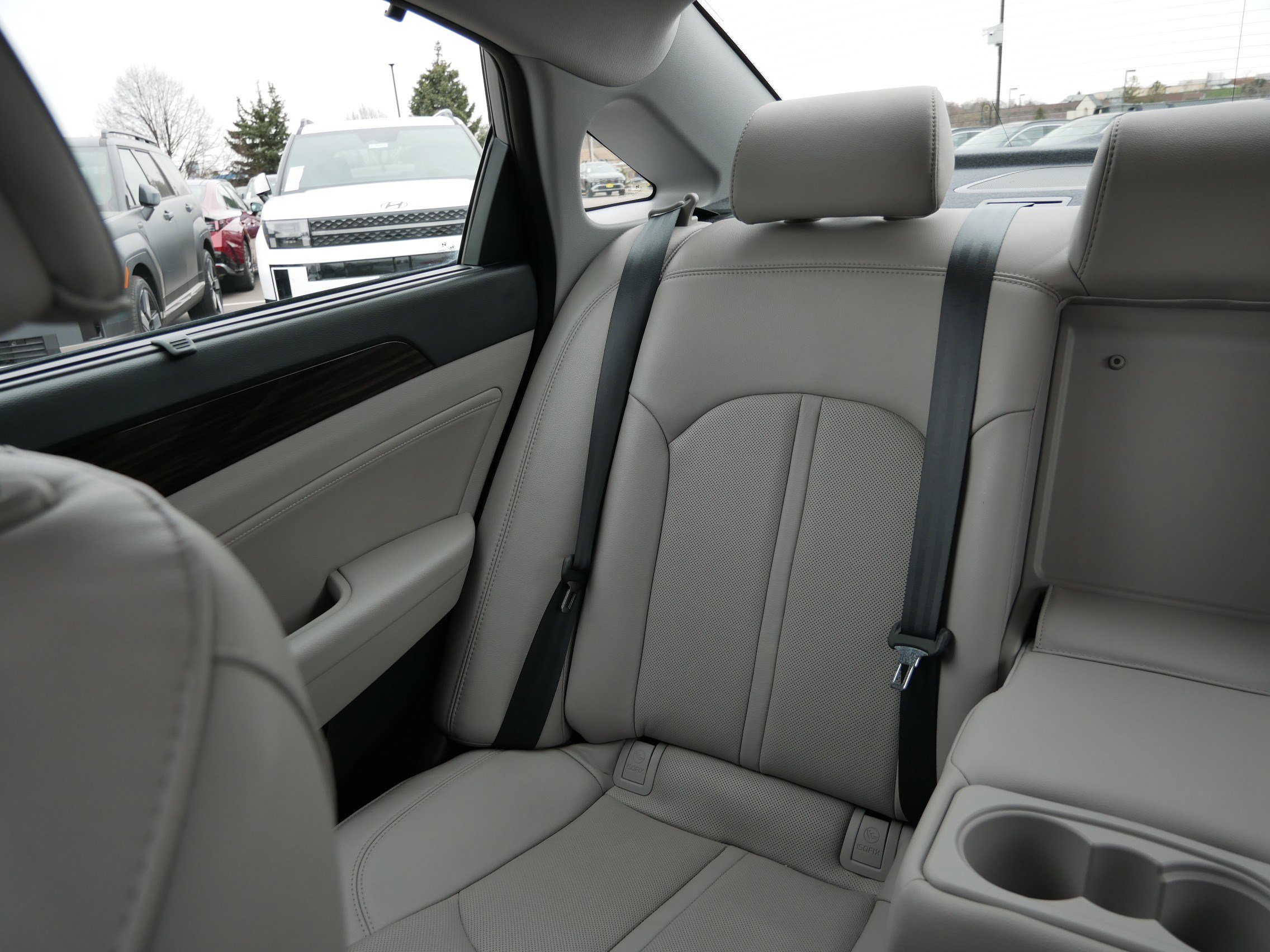 Used 2017 Hyundai Sonata Limited w/ Ultimate Package 04 image 12