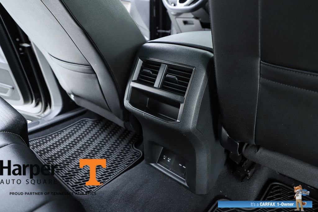 Used 2023 Volkswagen Atlas Cross Sport SE FWD image 39
