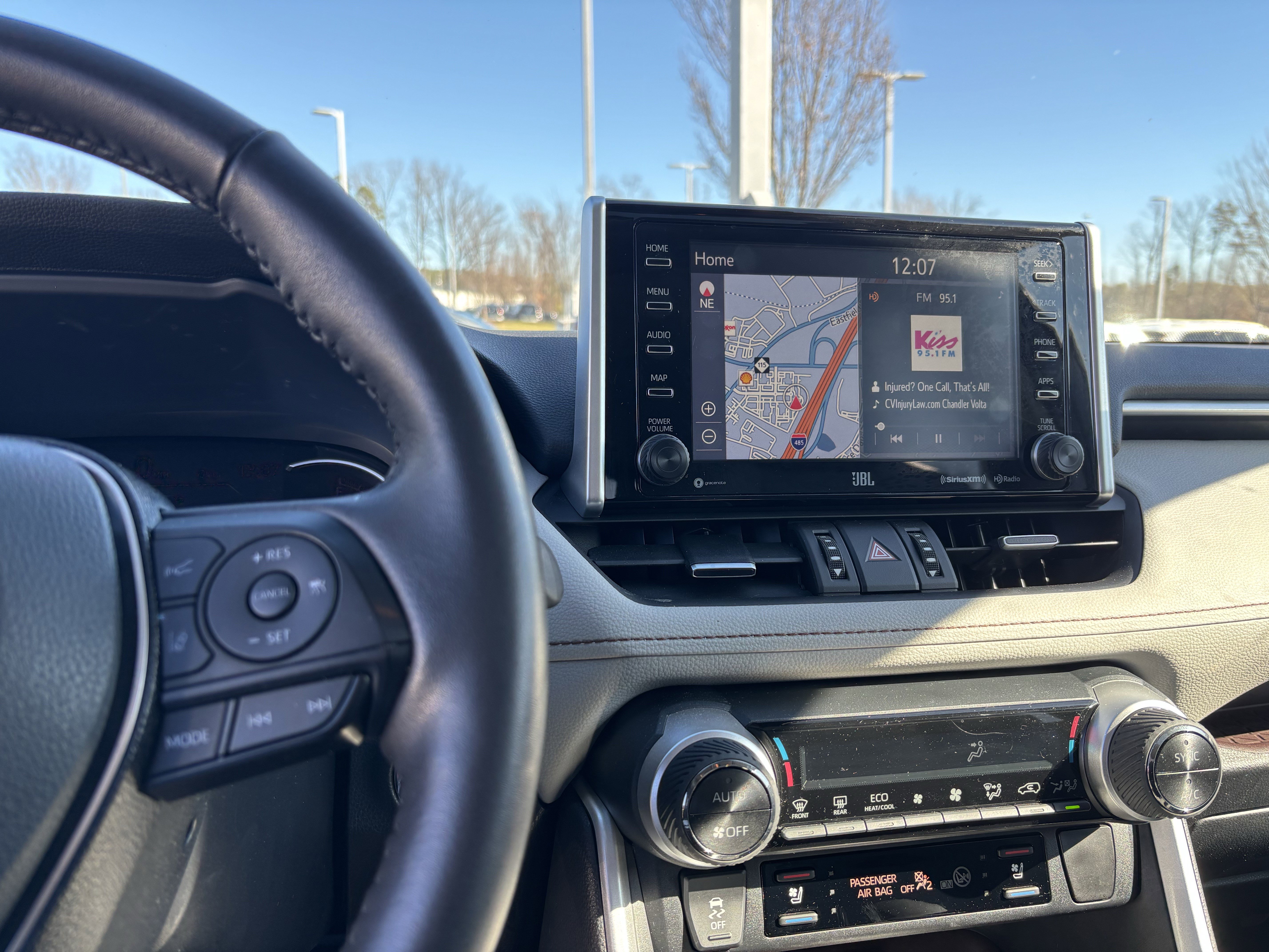 Used 2021 Toyota RAV4 Limited image 31