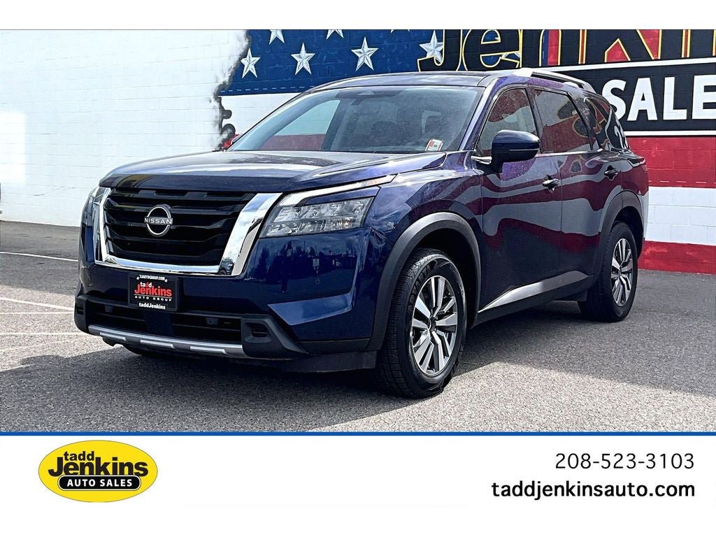 Used 2025 Nissan Pathfinder SL AWD/4WD image 1