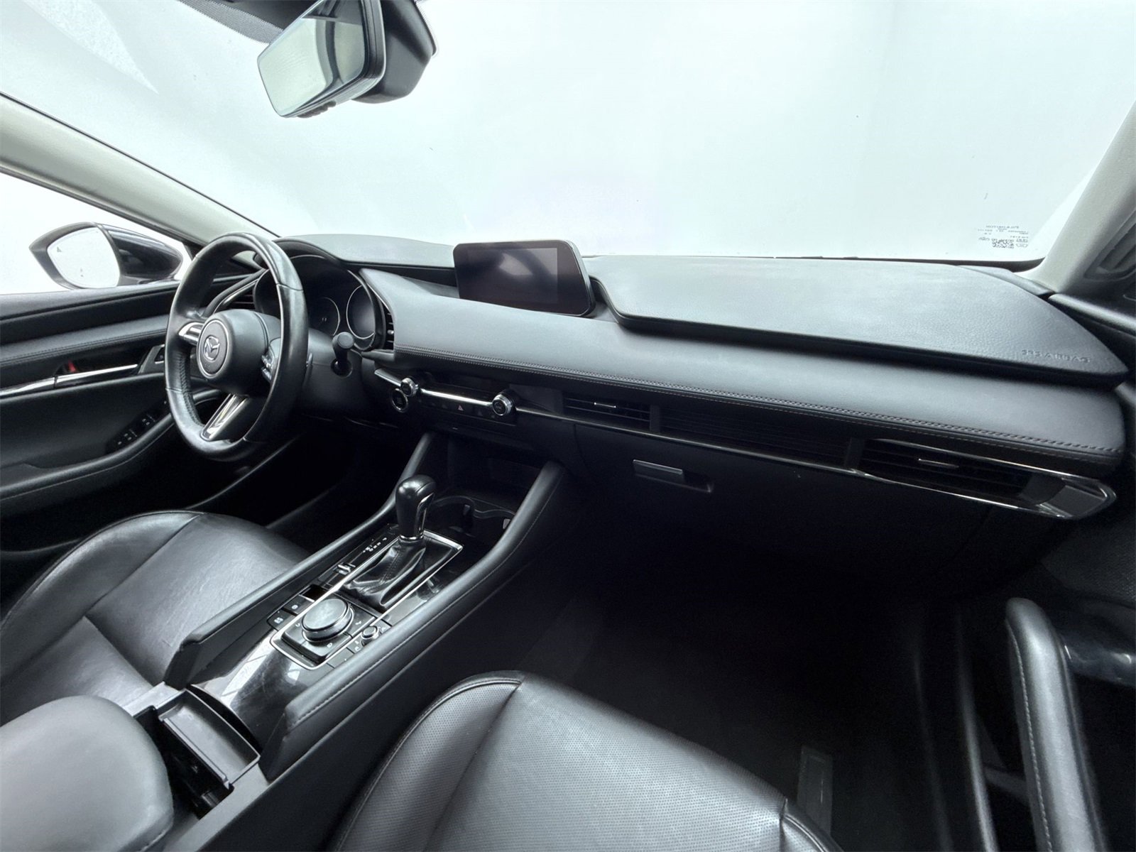 Used 2021 MAZDA MAZDA3 2.5 Turbo Sedan w/Premium Plus image 16