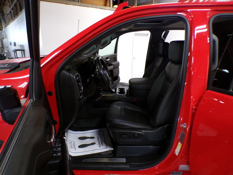 Used 2023 Chevrolet Silverado 2500 LTZ w/ LTZ Plus Package image 11