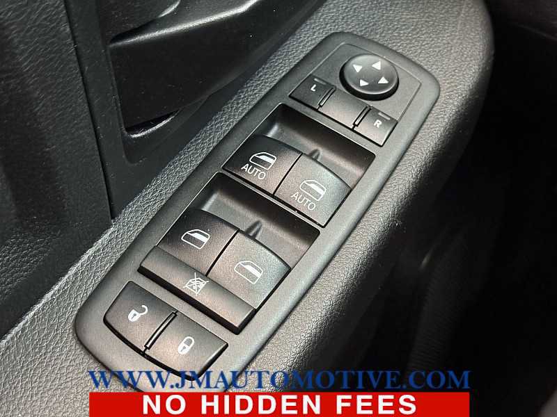 Used 2017 RAM 1500 Express w/ Express Value Package AWD/4WD image 41